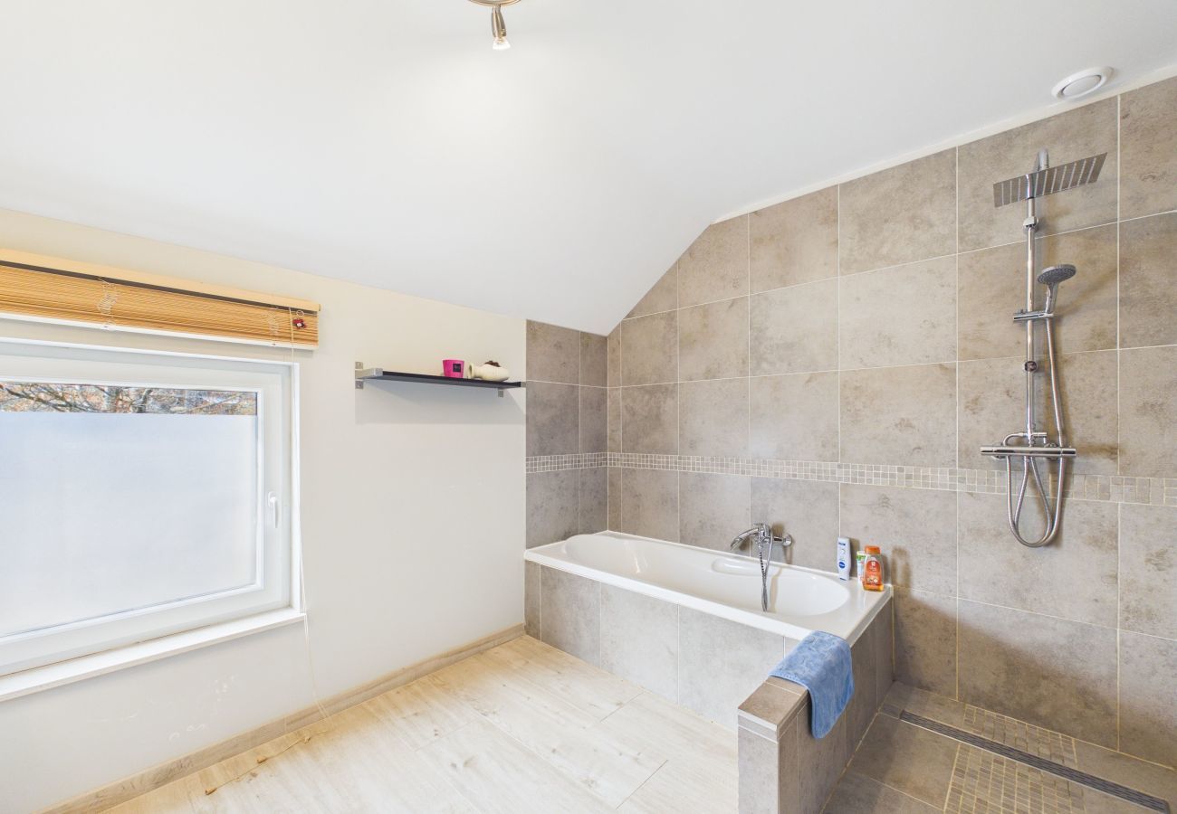 Huis in Libin - Chez Isaline