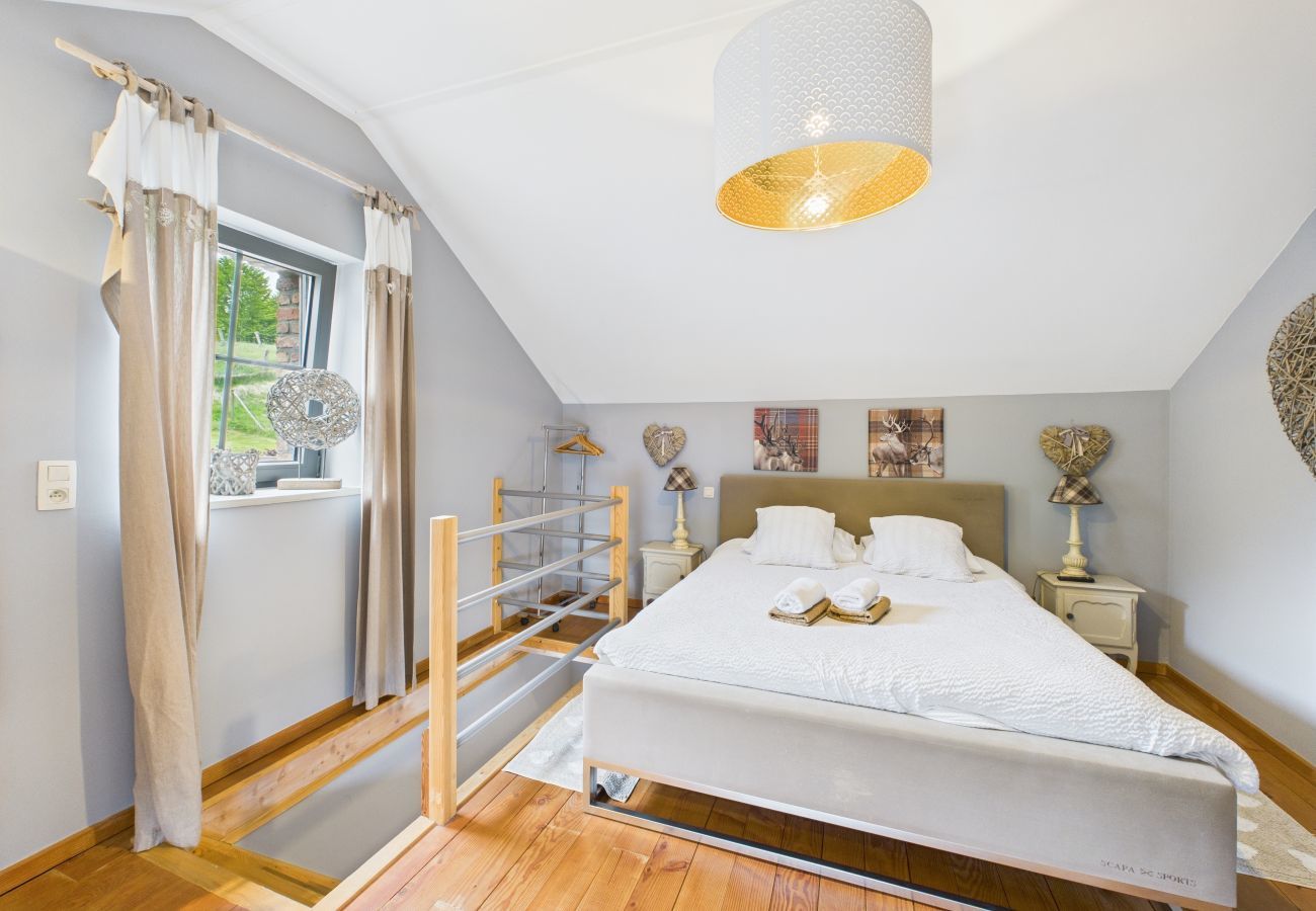 Terraced House in Opont - La Bergerie Romantique