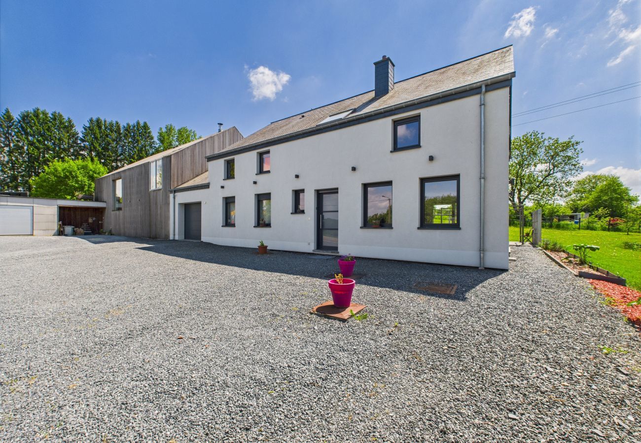 House in Neufchâteau - Gîte Charmant en Ardenne !