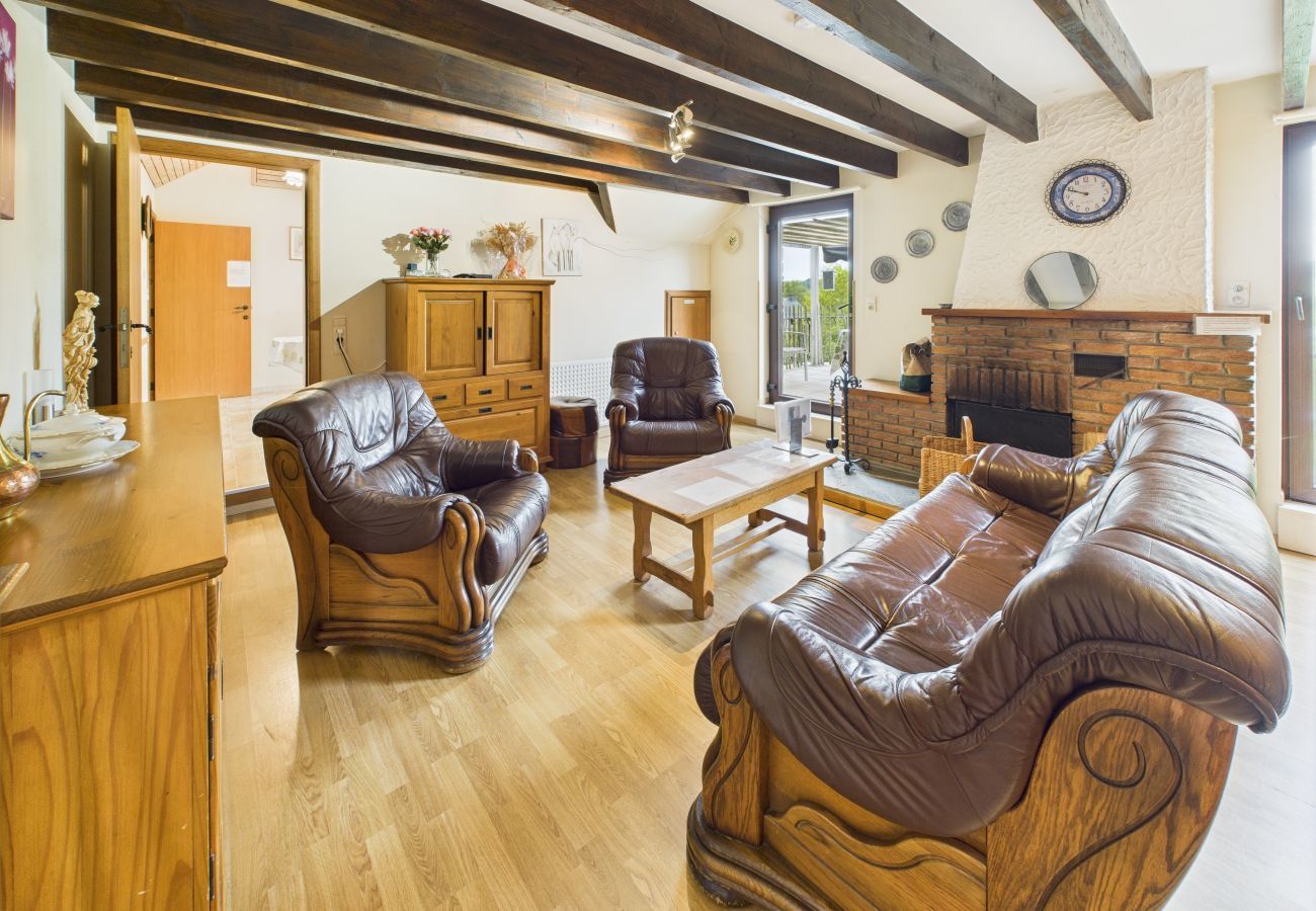 House in Opont - Le Refuge by Charles