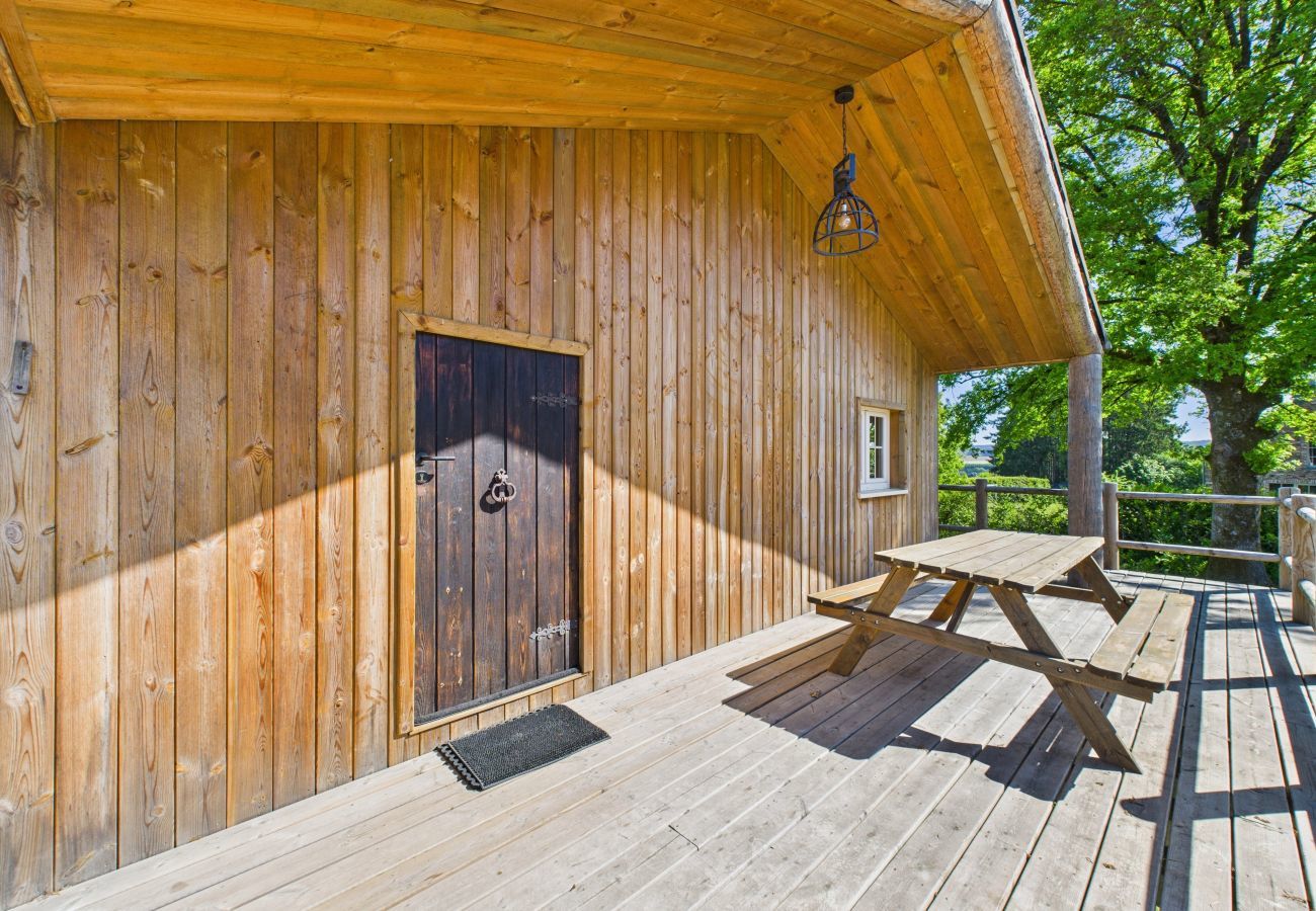 Chalet in Hatrival - Le P'ti Prins by Lisby