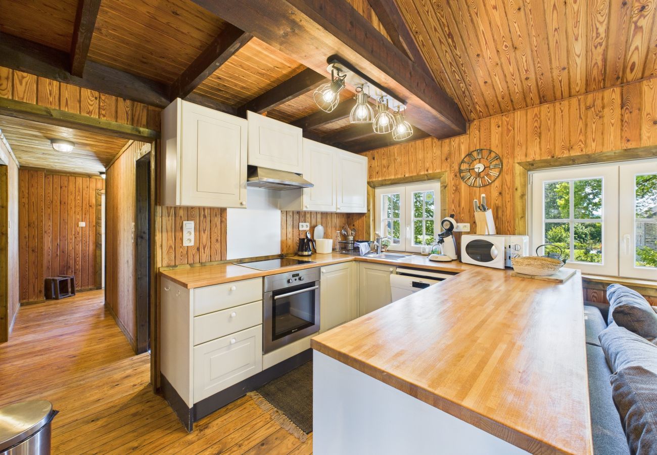 Chalet in Hatrival - Le P'ti Prins by Lisby