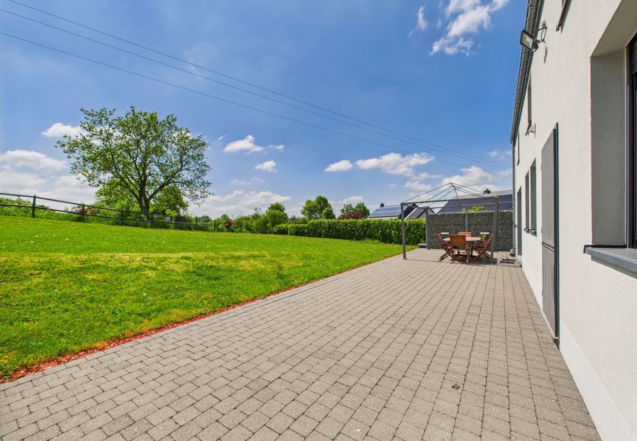 Casa en Neufchâteau - Gîte Charmant en Ardenne !