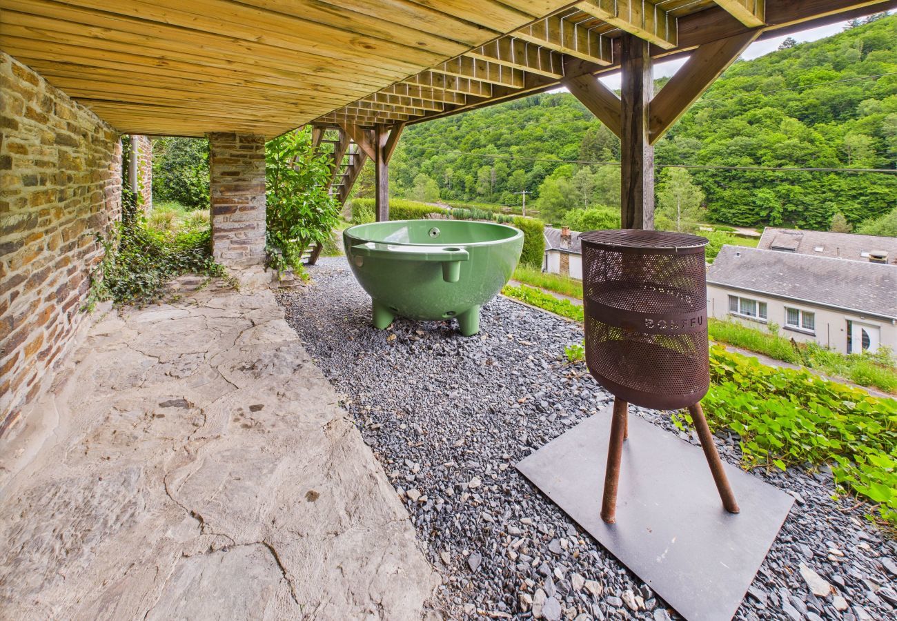 Chalet en Poupehan - Cabin vr 4, zicht Semois-rivier!