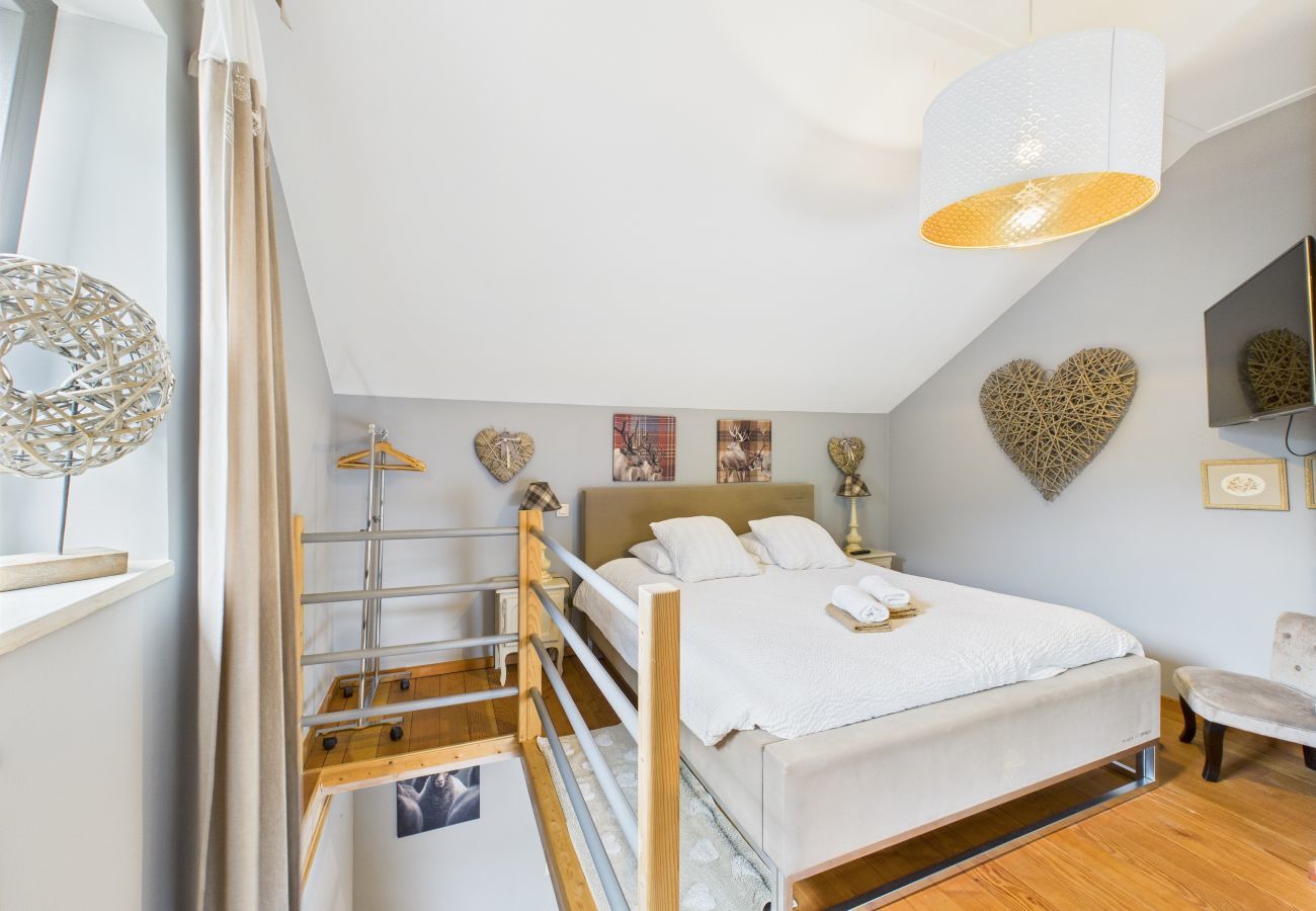 Maison mitoyenne à Opont - La Bergerie Romantique