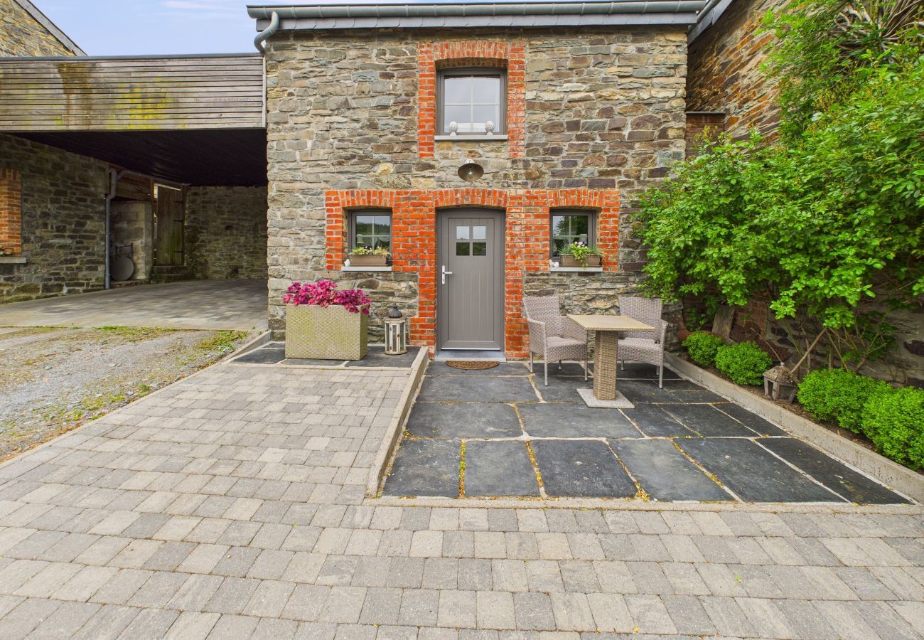 Maison mitoyenne à Opont - La Bergerie Romantique