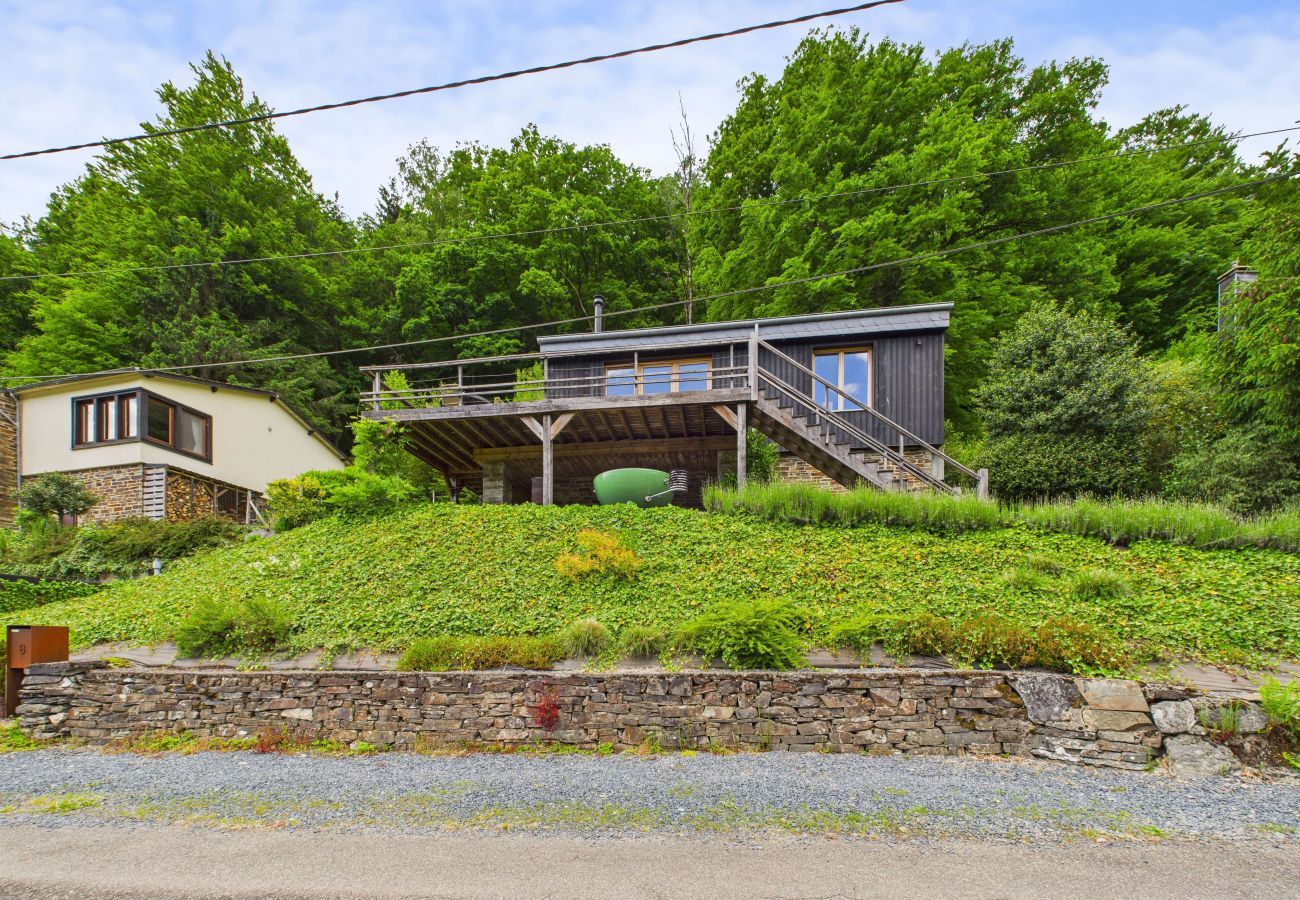 Chalet à Poupehan - Cabin vr 4, zicht Semois-rivier!